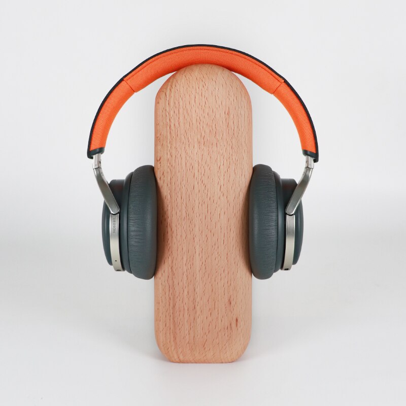 wood-headphone-stand