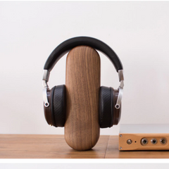 wood-headphone-stand